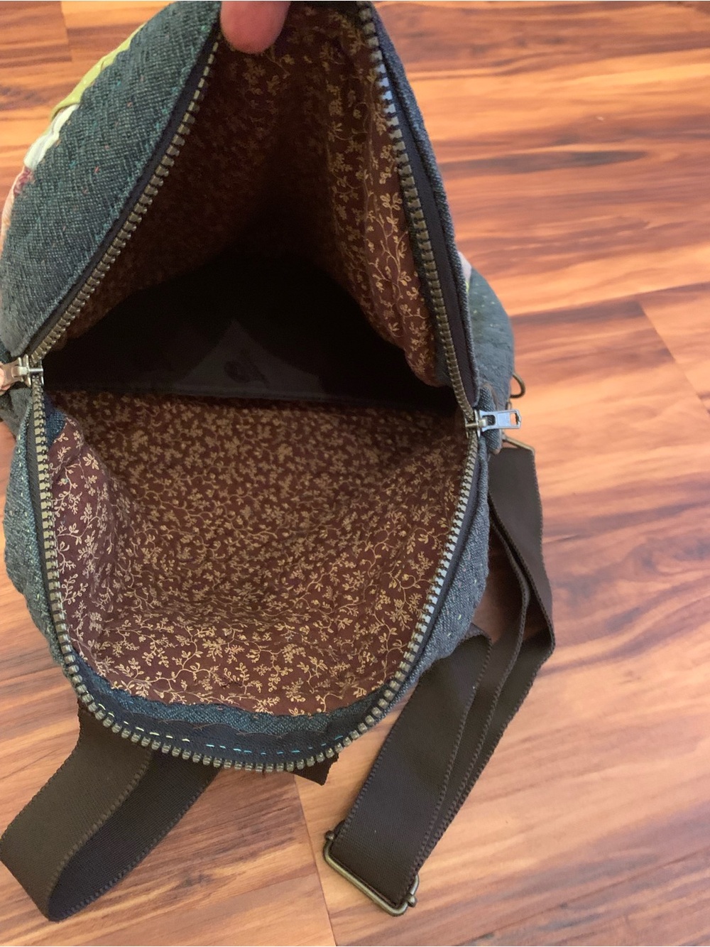 Vintage patchwork backpack - Picture 3 of 3